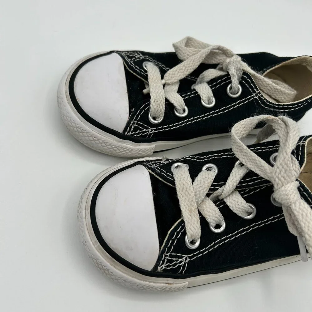 Converse All Star Sneakers